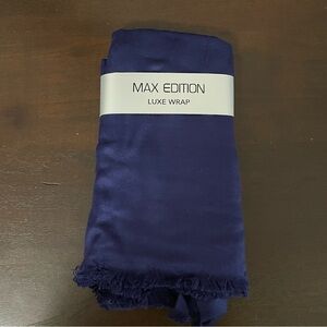 Max Edition Luxe Wrap Navy Blue NWT